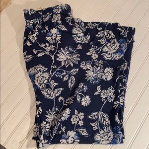 H & M / floral wide leg lightweight paints.